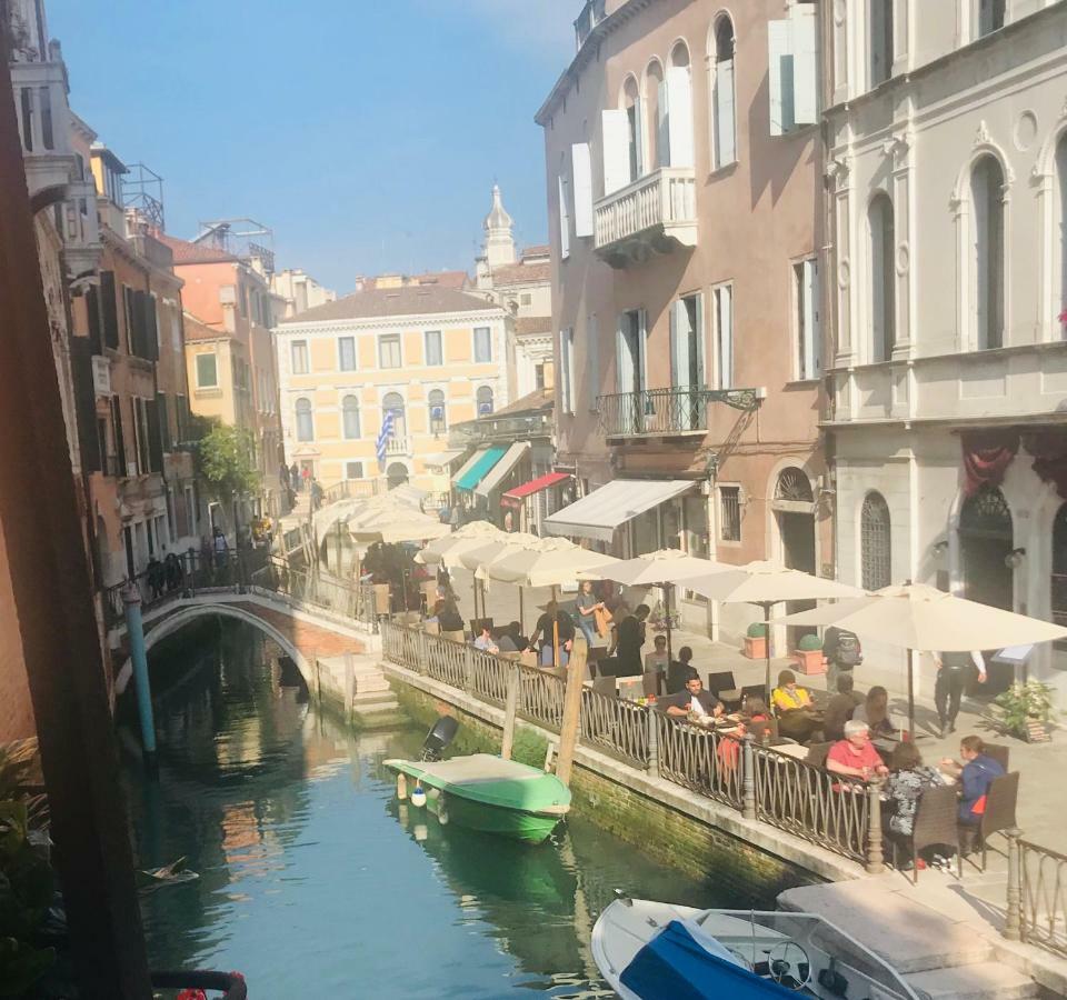 Residenza De L'Osmarin Suites Velence Kültér fotó
